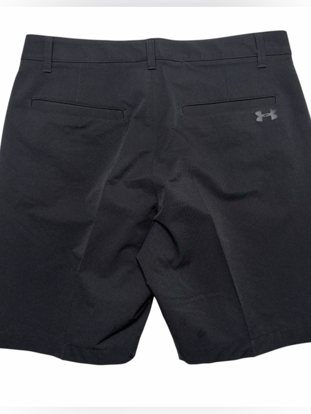 Under Armour Men’s Performance Golf Shorts Men’s 36W 10” Inseam Solid Black